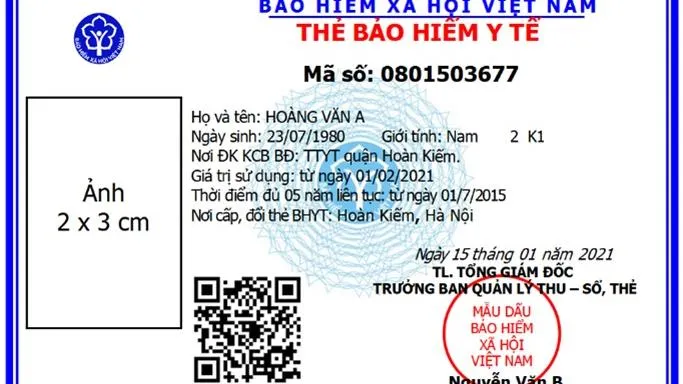 Bảo hiểm xã hội TPHCM cấp thẻ Bảo hiểm y tế mẫu mới