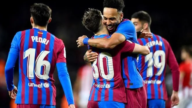 Kết quả La Liga 28/2: Barca thắng hủy diệt trên sân nhà