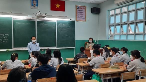 Học trực tiếp là chủ trương đúng đắn, cần duy trì