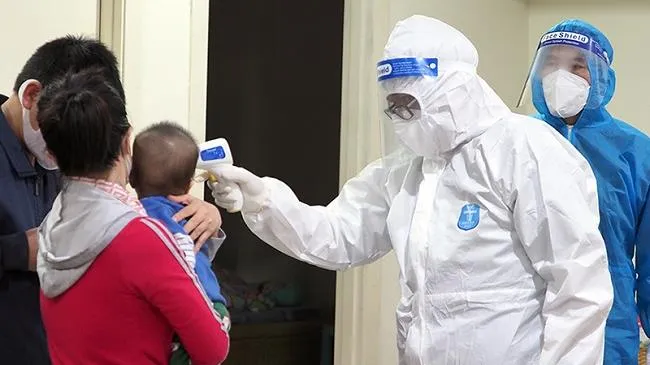 Hướng dẫn mới nhất của Bộ Y tế chăm sóc trẻ em mắc COVID-19 tại nhà