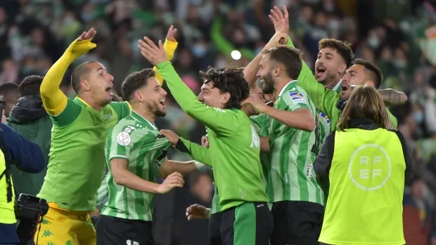 Bóng đá Tây Ban Nha 4/3: Real Betis gặp Valencia tại chung kết Cup nhà Vua