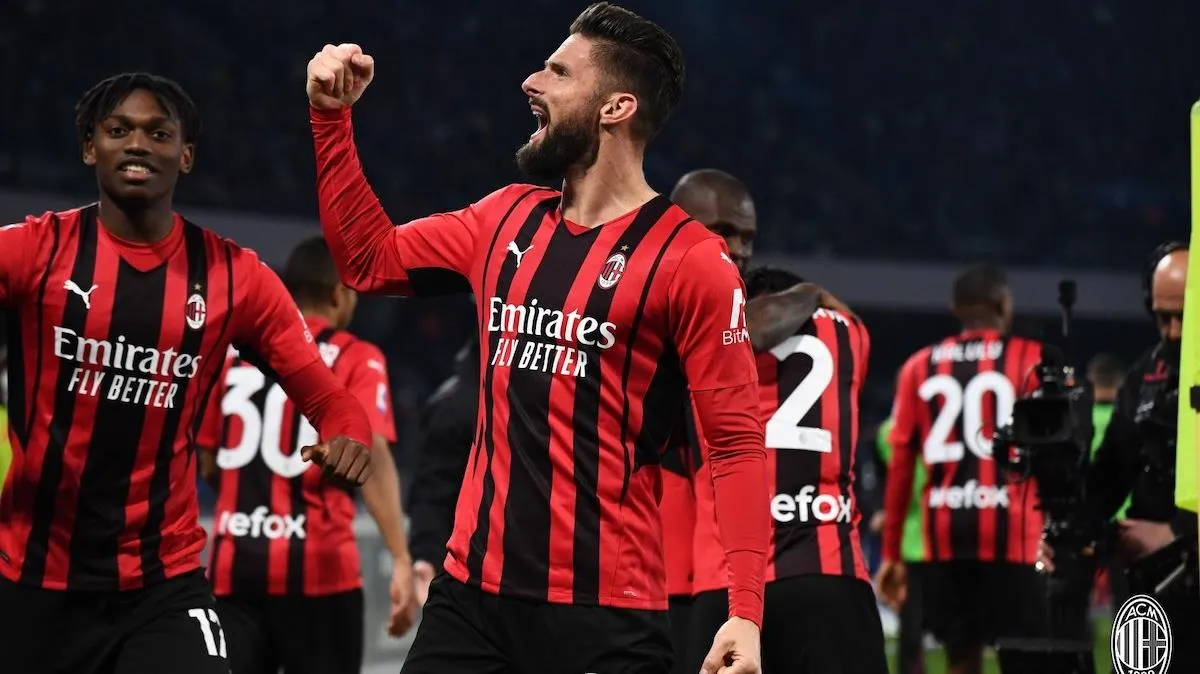 Bóng đá Ý 7/3: Milan lên đỉnh BXH Serie A sau khi hạ Napoli