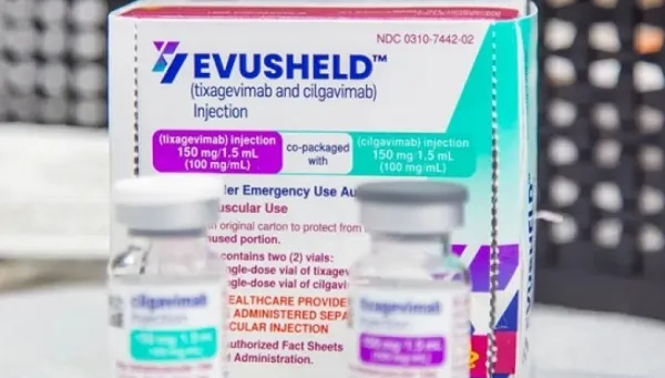 Evusheld là thuốc, không phải là “siêu vaccine phòng COVID-19