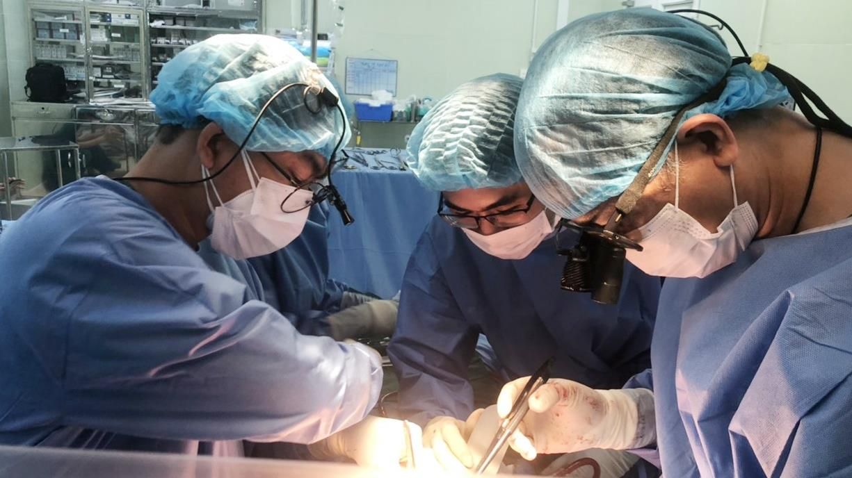 Lần đầu tiên tại Việt Nam thực hiện phẫu thuật Bentall