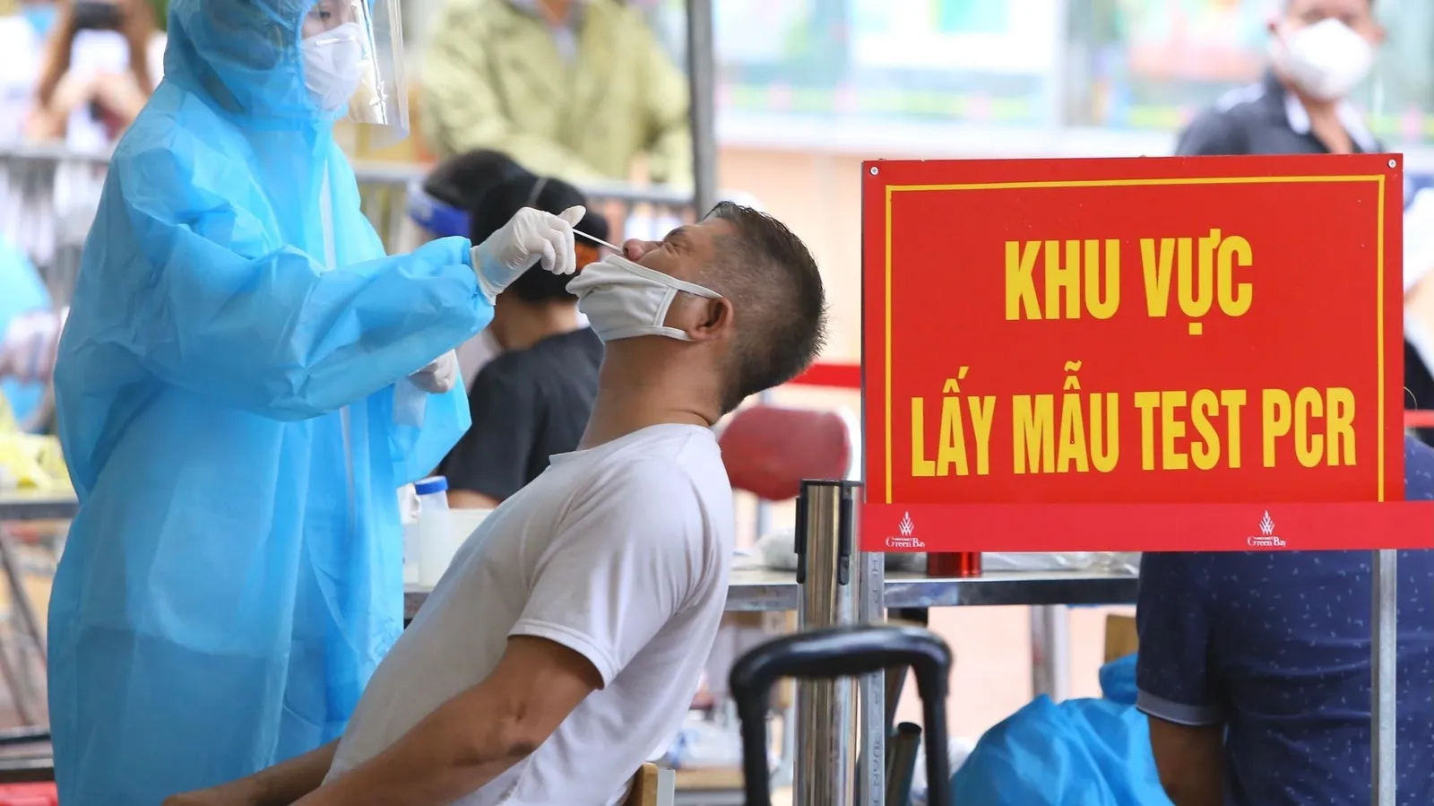 Dịch bệnh Covid-19 ở Việt Nam: Trung bình số tử vong ghi nhận trong 7 ngày qua là 67 ca