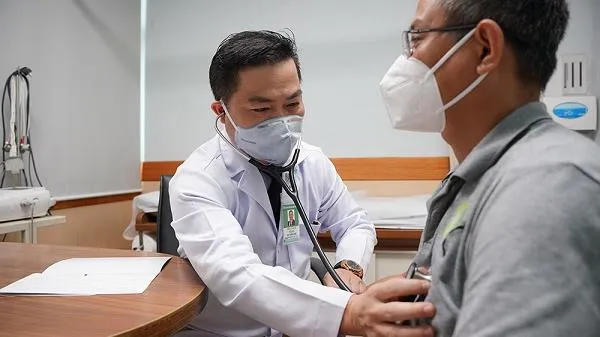 Không nên chủ quan với cơn đau thắt ngực