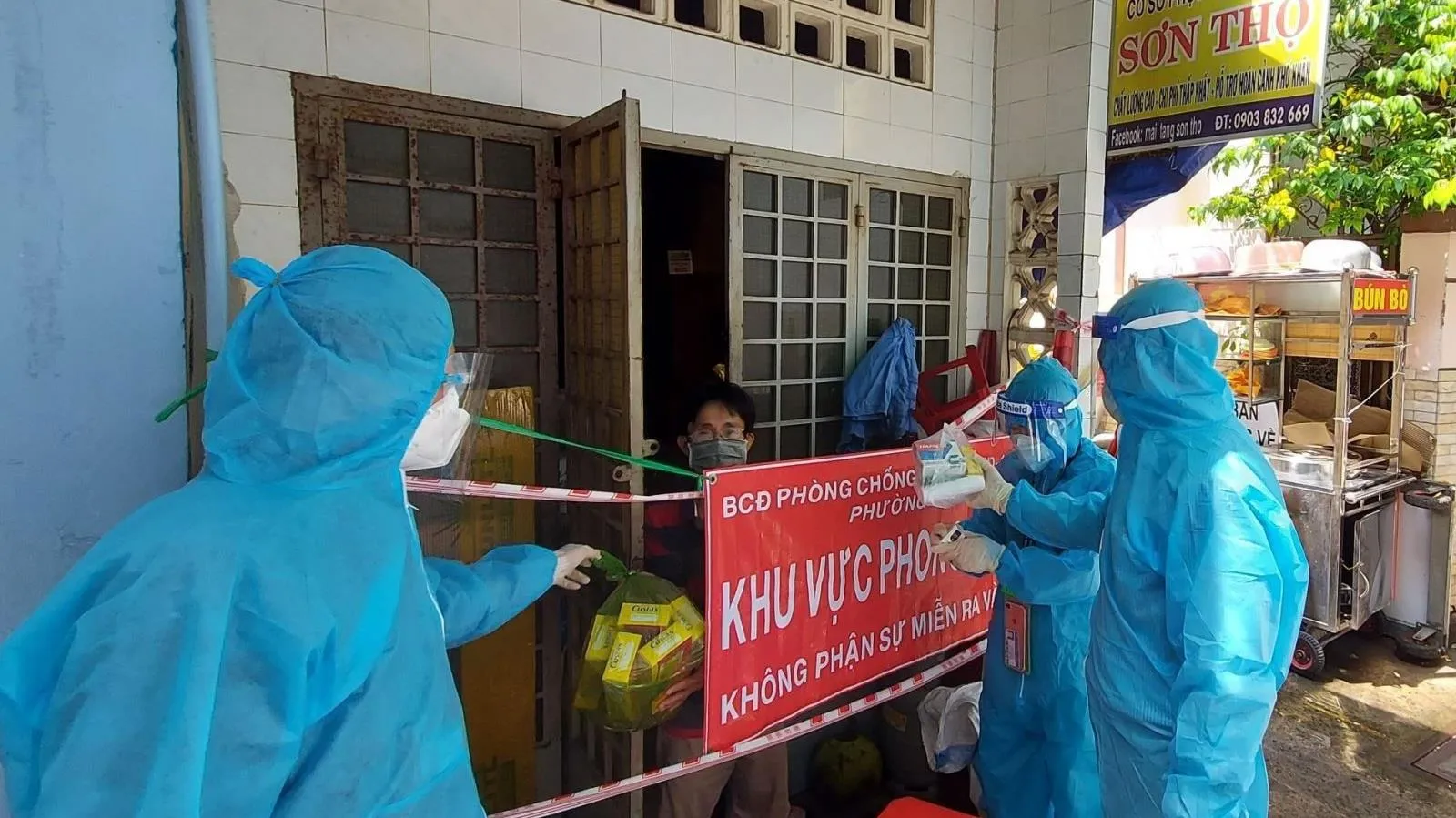 Tin tức Covid-19 (28/3): Ca mắc mới tại Việt Nam giảm mạnh | Thế giới ghi nhận hơn 480 triệu ca