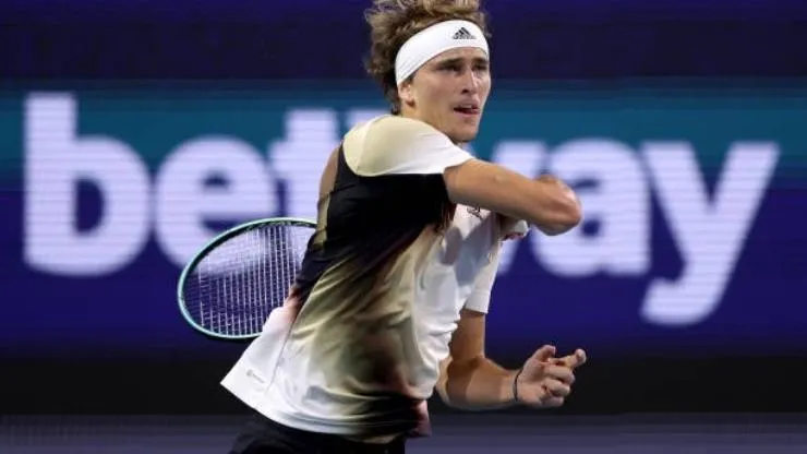 Tin tennis 28/3: Zverev thắng dễ tại vòng 3 Miami Open