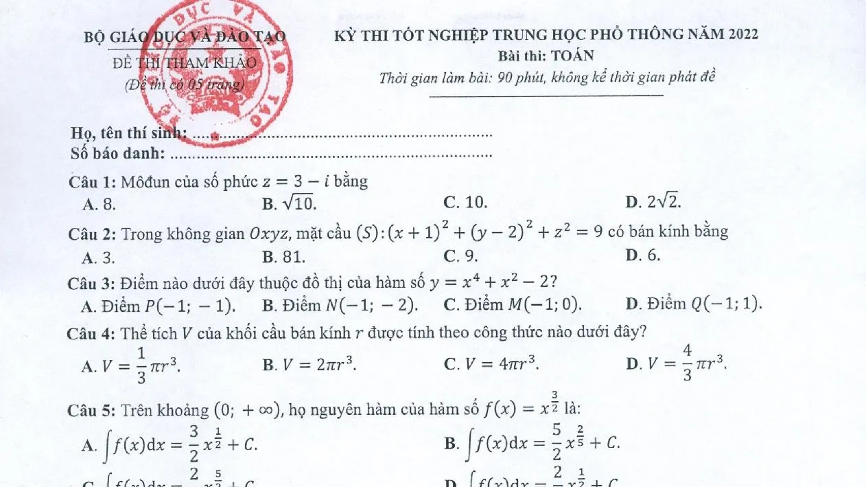 Công bố đề thi tham khảo 15 môn thi tốt nghiệp THPT 2022