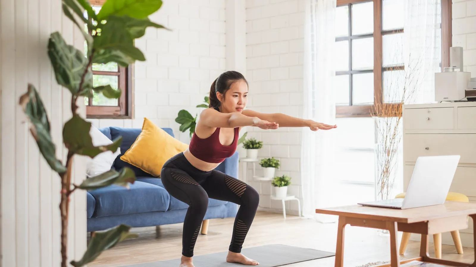 Những thói quen hàng ngày giúp phụ nữ trẻ hơn so với tuổi