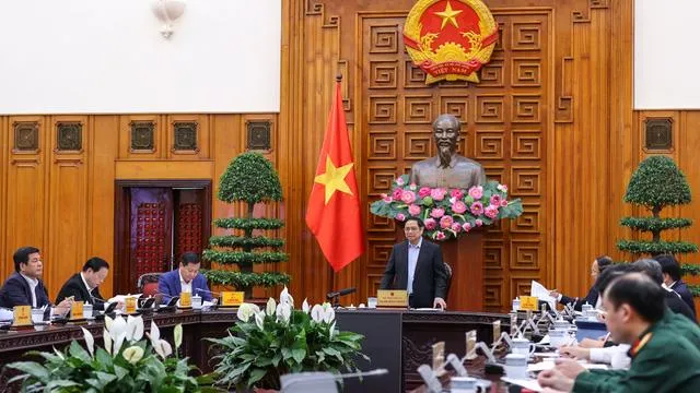 Bảo đảm cung ứng đủ điện cả trước mắt và lâu dài