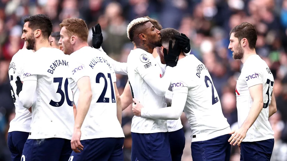 Kết quả Ngoại hạng Anh 4/4/2022: Tottenham vào Top 4