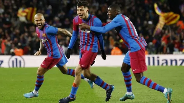 La Liga 4/4/2022: Barca bám sát ngôi đầu Real