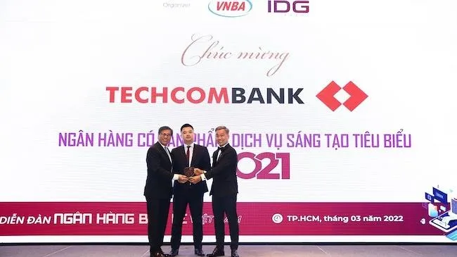 Ứng dụng Techcombank Mobile - giải pháp giao dịch “chuyển đổi ngành tài chính”