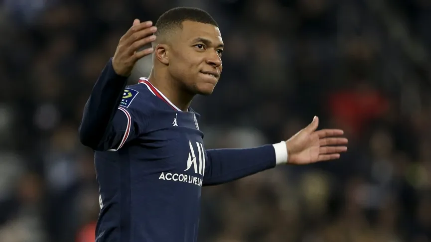 Ligue 1 ngày 5/4: Mbappe sẽ ở lại PSG, Neymar đáp trả cáo buộc say xỉn