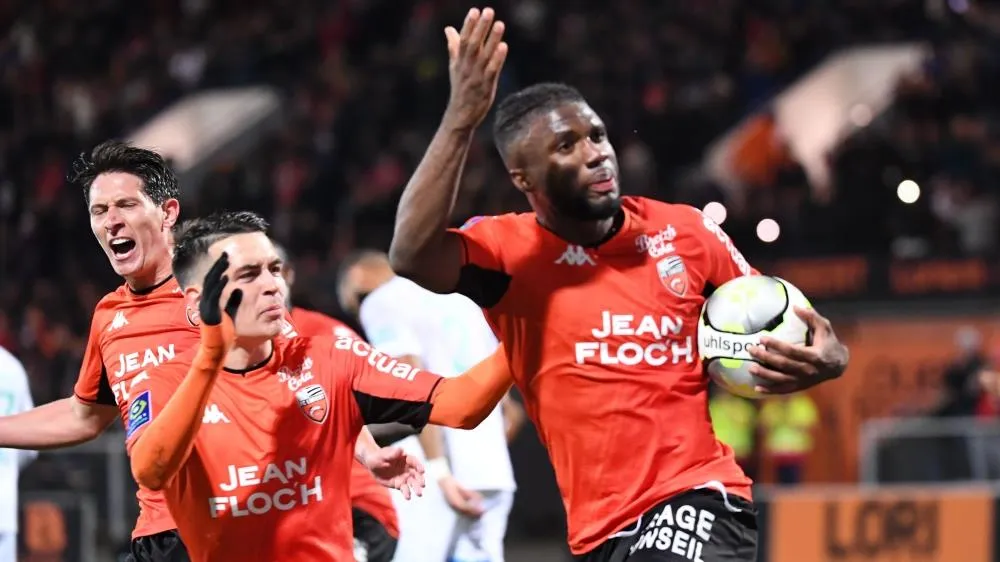 Ligue 1 ngày 9/4/2022: Lorient ngược dòng kinh điển