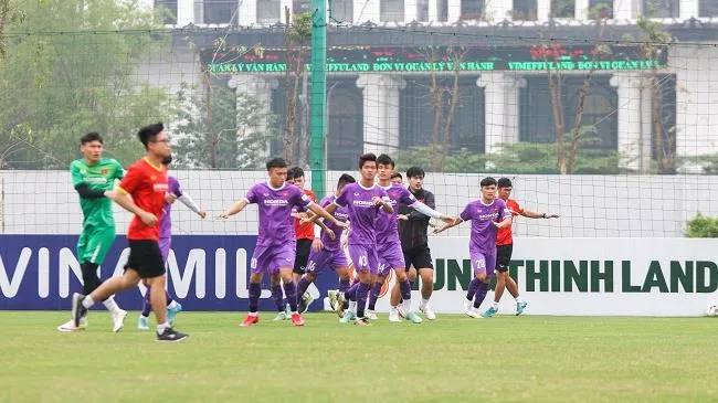 Bóng đá SEA Games 31: HLV Park nhận tin vui về lực lượng