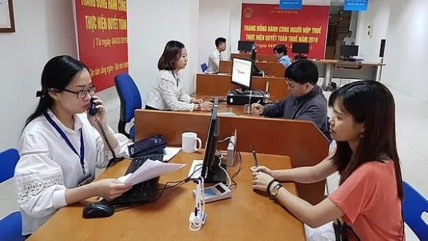 Bản tin Tài chính kinh doanh 29/4: Giảm, giãn 135.000 tỷ đồng thuế, phí để góp phần kiềm chế giá