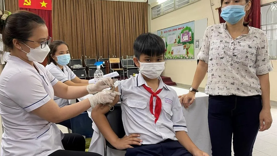 Sáng 19/4: Hơn 1,49 triệu ca mắc Covid-19 đang điều trị