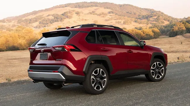 Toyota RAV4 2022 sắp ra mắt tại Úc: To, cao đầy nam tính