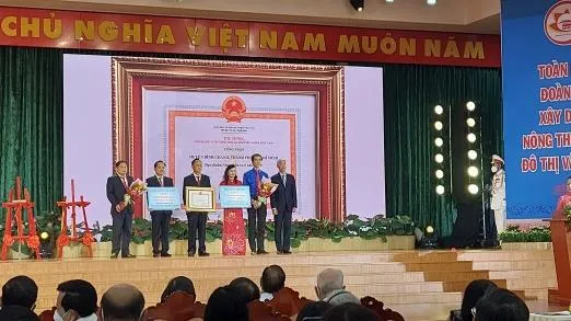 Công nhận huyện Bình Chánh đạt chuẩn nông thôn mới năm 2020