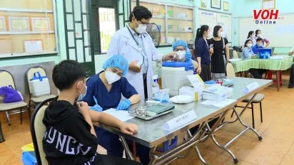 Các dấu hiệu sau khi tiêm vắc xin ở trẻ nên đưa đến bệnh viện