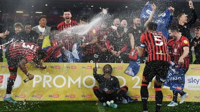 Premier League 4/5: Bournemouth là đội thứ 2 trở lại Ngoại hạng Anh