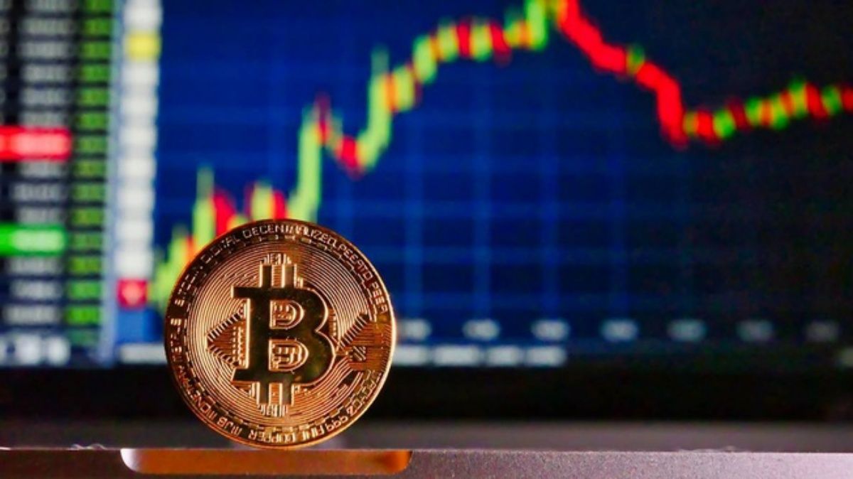 Giá Bitcoin hôm nay 5/5/2022: Vụt tăng bất ngờ