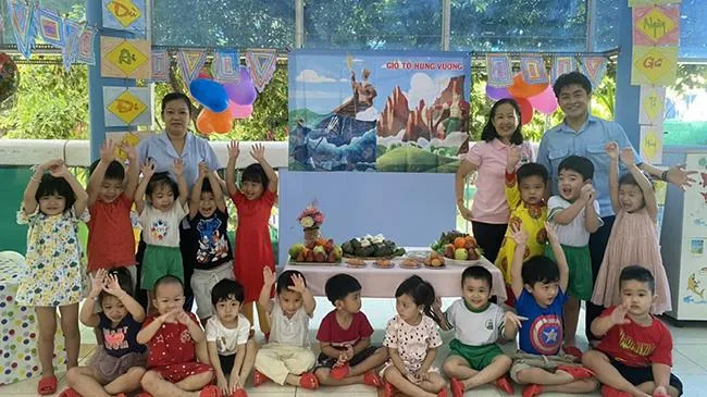 Nam giáo viên Thái Hồng Duy tiết lộ con đường đến với nghề nuôi dạy trẻ