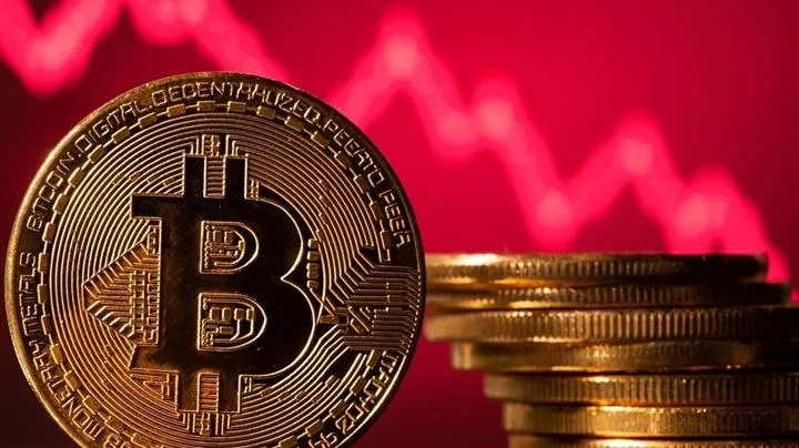 Giá Bitcoin hôm nay 7/5/2022: Tiếp tục lao dốc