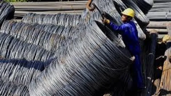 Giá sắt thép xây dựng hôm nay 12/5: Thép xây dựng trong nước đồng loạt “hạ nhiệt”