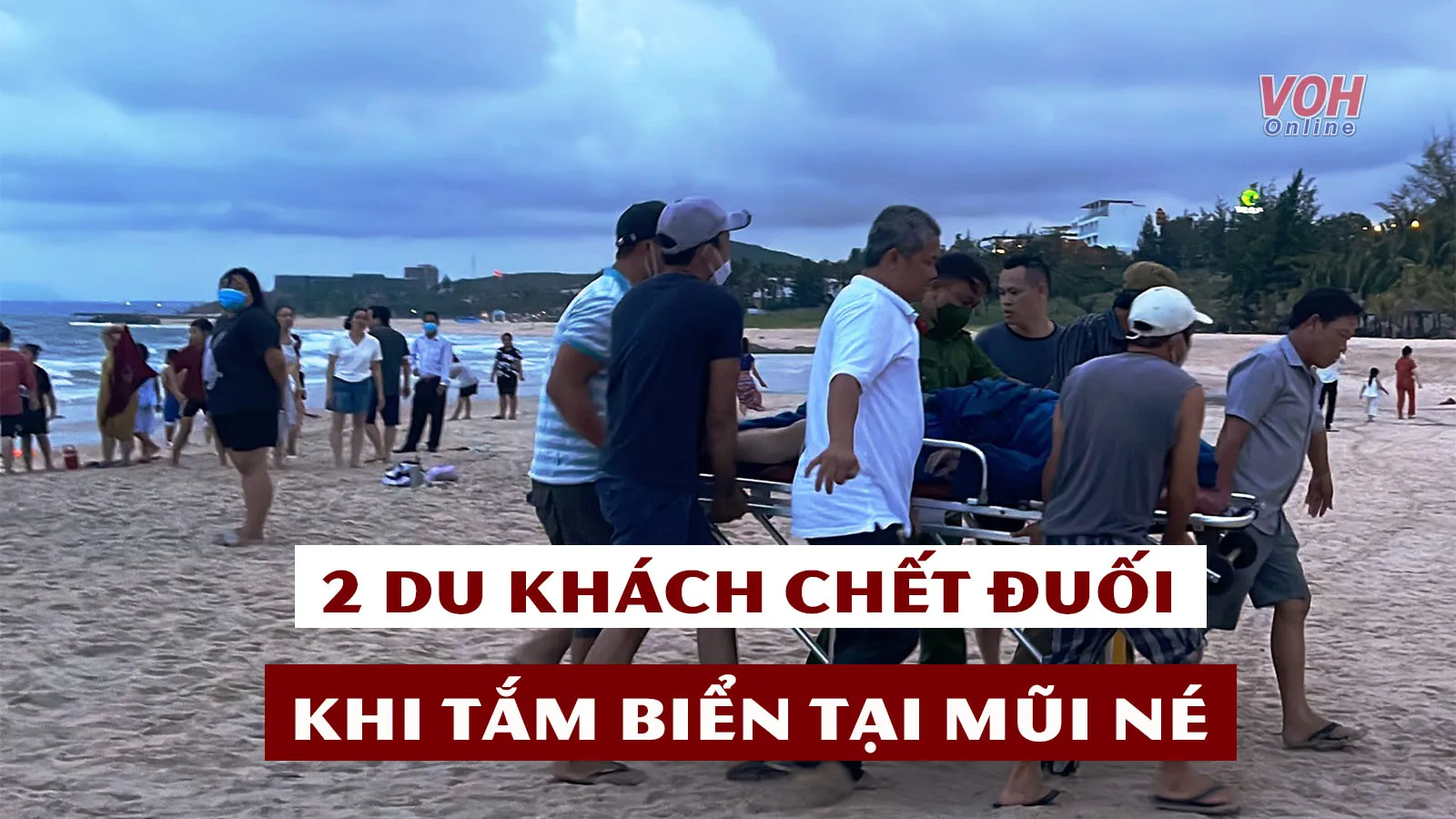 Bình Thuận: 2 du khách chết đuối khi đi tắm biển tại Mũi Né