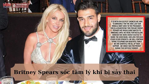 Britney Spears thông báo bị sảy thai