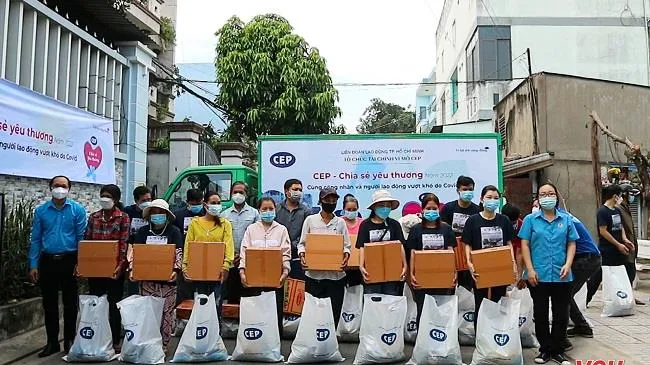 CEP chia sẻ yêu thương cùng công nhân và người lao động vượt khó do Covid-19