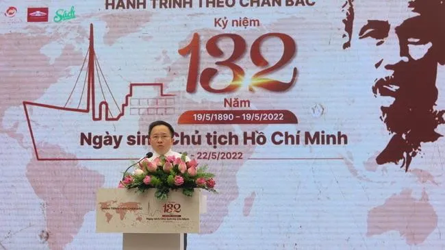 Chương trình Hành trình theo chân Bác tại Đường sách Thành phố