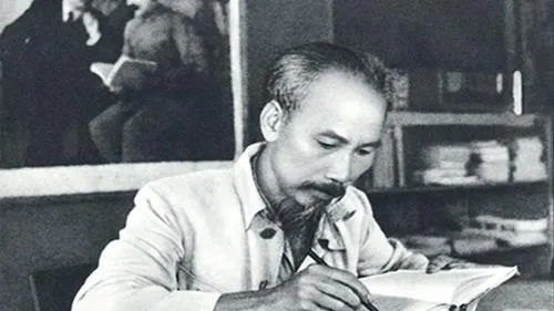 Kỷ niệm 132 năm Ngày sinh Chủ tịch Hồ Chí Minh (19/5/1890 - 19/5/2022)