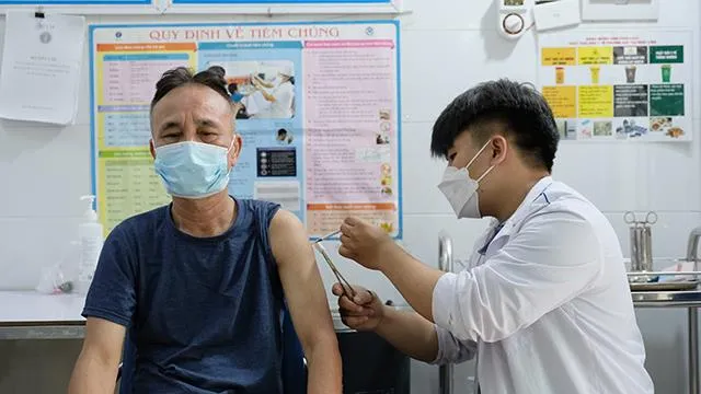 Đẩy mạnh tiêm vaccine phòng COVID-19 mũi 3, mũi 4