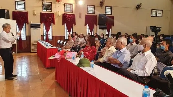 Văn nghệ sĩ dân tộc thiểu số TPHCM học và làm theo lời Bác