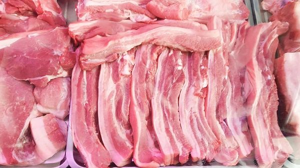 Giá heo hơi hôm nay 30/5: Dao động từ 54.000-60.000 đồng/kg