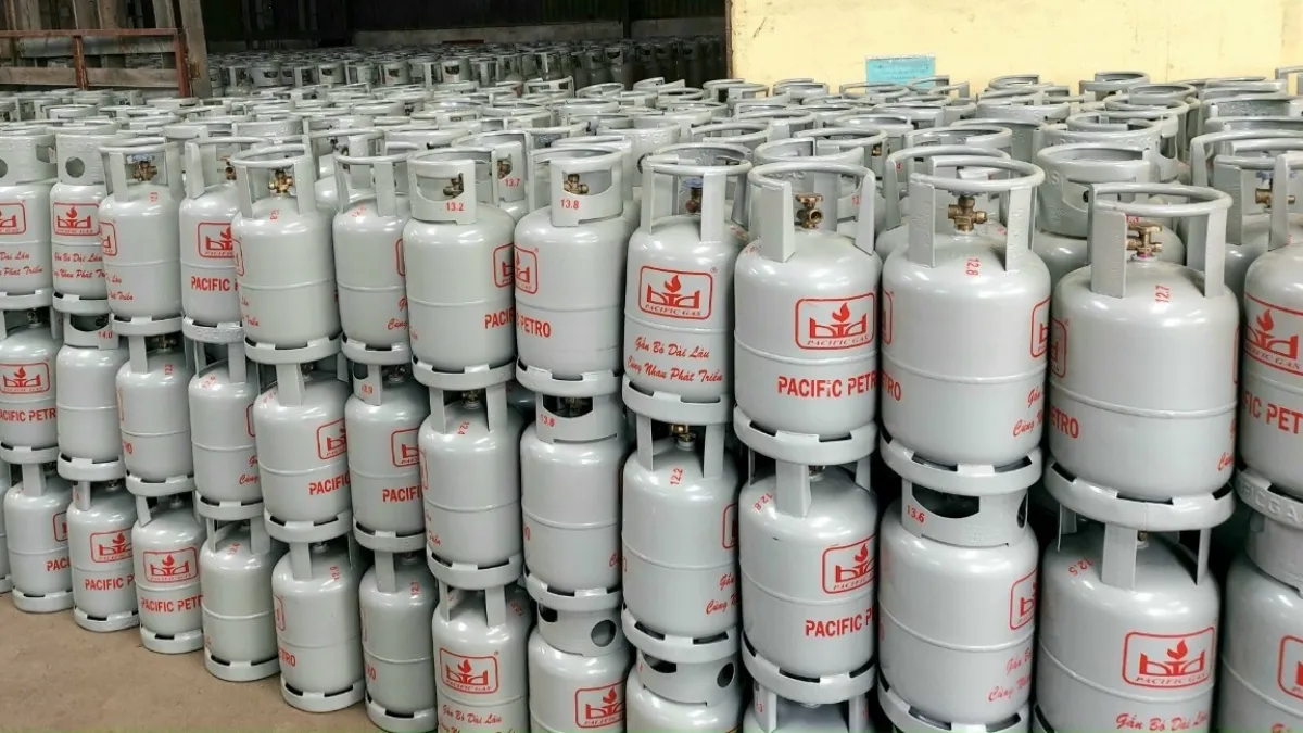 Giá gas 1/6/2022: Giảm 31.000 đồng/bình 12kg