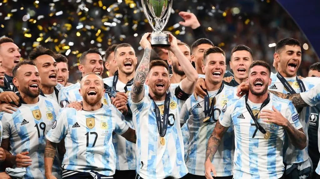 Siêu Cup Liên lục địa: Messi giúp  Argentina đoạt Cup