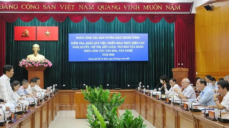 Nét văn hóa rất quý của nhân dân thành phố là sự đoàn kết, tình nghĩa, hào sảng
