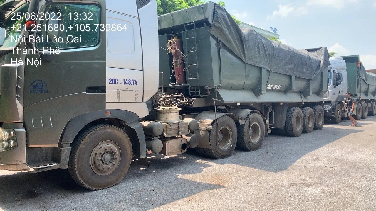 Cao điểm xử lý vi phạm giao thông: Cắt thùng tại chỗ nhiều xe tải cơi nới