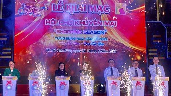 Hội chợ khuyến mại “Shopping season” 2022 kéo dài đến hết 3/7/2022