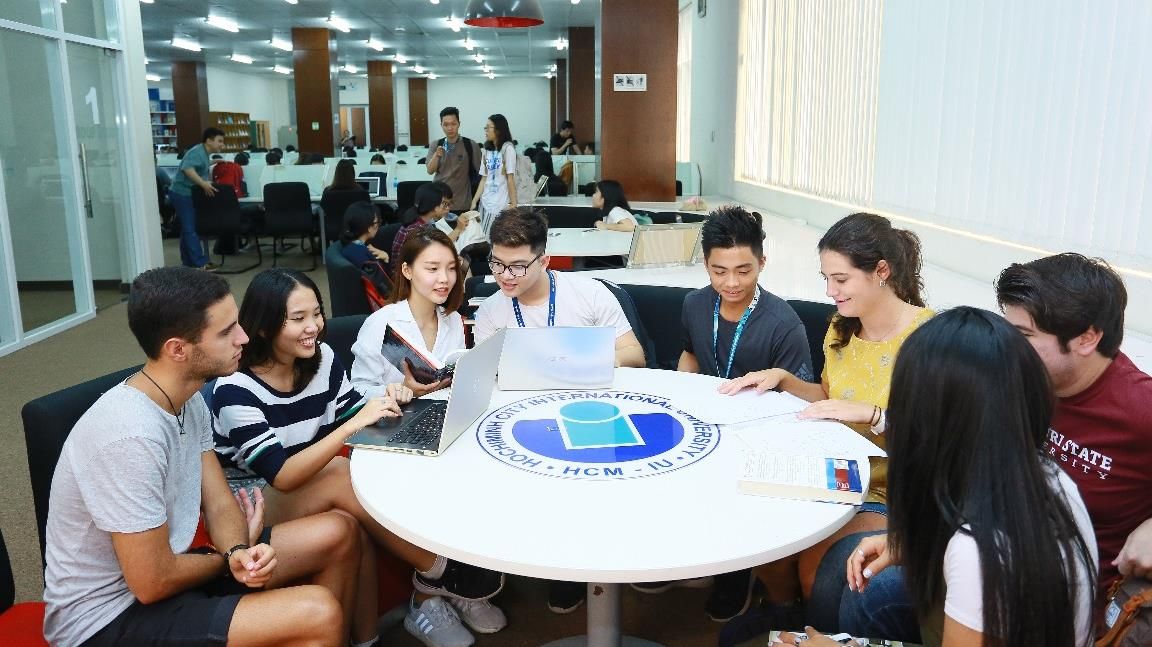 Trường ĐH Quốc tế: Điểm chuẩn xét tuyển dựa vào điểm thi Đánh giá năng lực cao nhất là 870 điểm