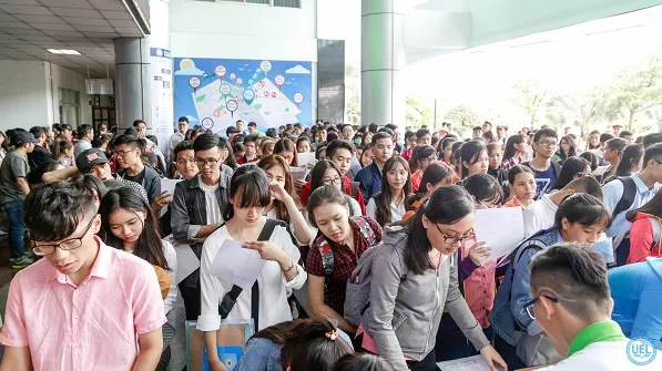 Trường Đại học Kinh tế - Luật công bố điểm đủ điều kiện trúng tuyển cho 4 Phương thức