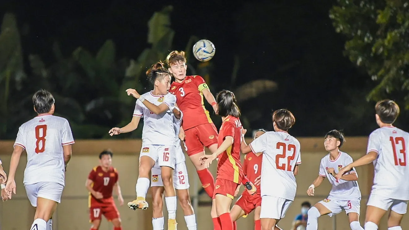 AFF Cup nữ 2022: ĐT nữ Việt Nam đè bẹp ĐT nữ Lào