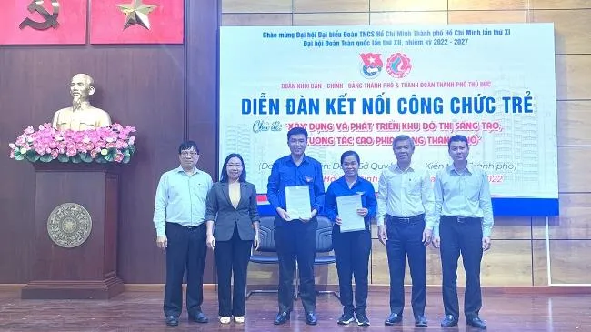 Xây dựng và phát triển khu đô thị sáng tạo, tương tác cao phía Đông thành phố”