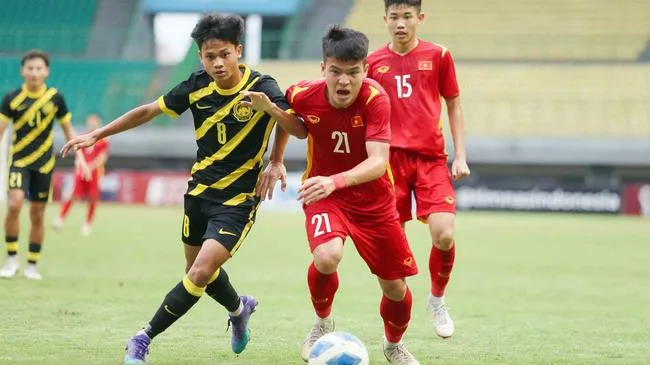 Bóng đá Việt Nam 13/7: U19 Việt Nam thua đậm U19 Malaysia