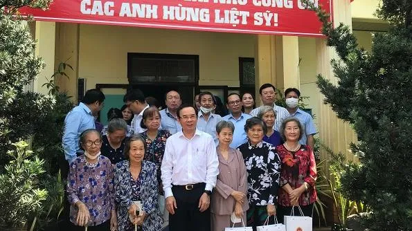 Bí thư Thành ủy TPHCM Nguyễn Văn Nên: Chăm lo tốt hơn nữa cho đối tượng chính sách, xã hội